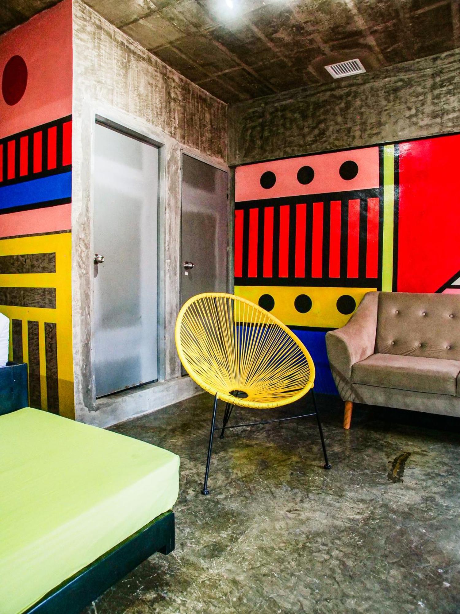 ماكتان D522 Hostel At Kiener Hills - Near Cebu Airport المظهر الخارجي الصورة